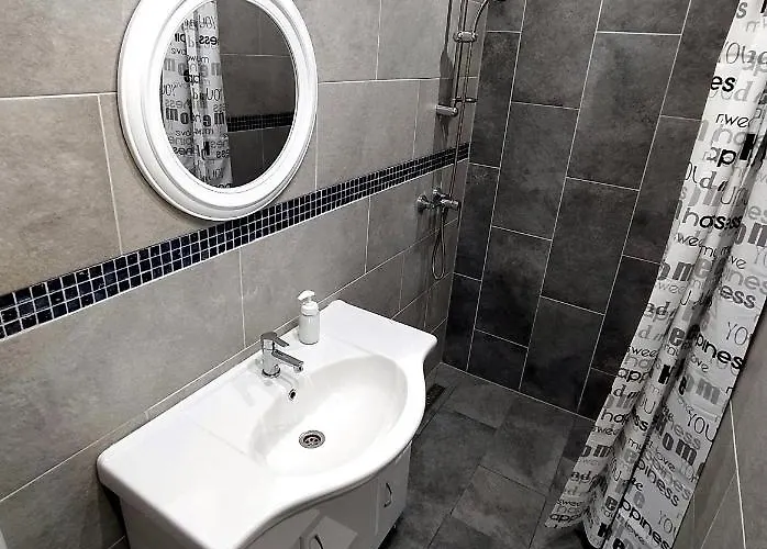 Emmabella Έγκερ